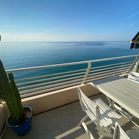 Sea View Studio, Huge Terrace On The 4Th Floor Apartamento Menton Exterior foto