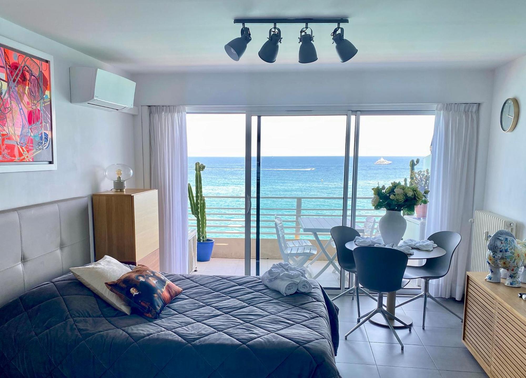 Sea View Studio, Huge Terrace On The 4Th Floor Apartamento Menton Exterior foto